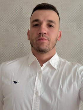 Клепиновский Дмитрий Владимирович.